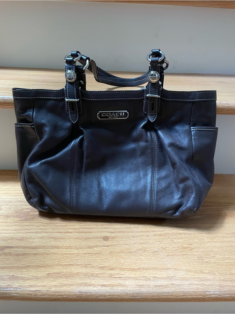 Vintage Coach Chocolate Brown Leather Tote w/Contrast Stitching & Hardware